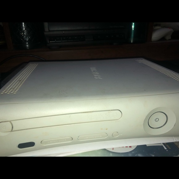 Xbox360 - Picture 2 of 6
